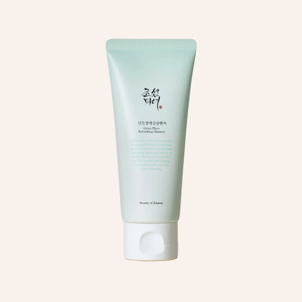 Green Plum Refreshing Cleanser