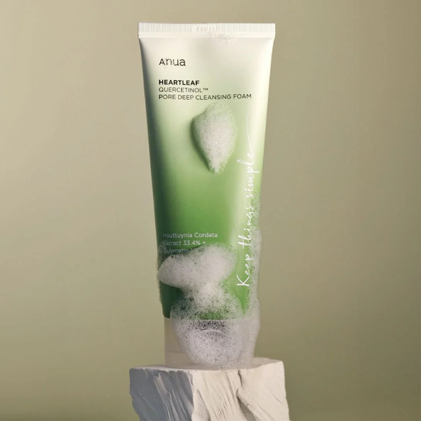 Heartleaft Quercetinol Pore Deep Cleansing Foam